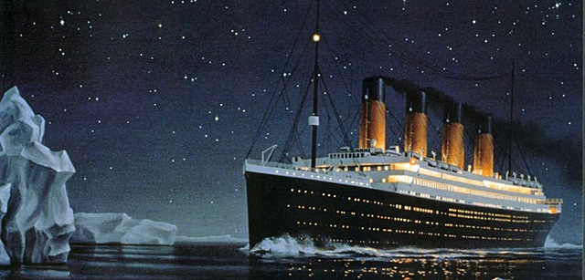 Titanic strikes the iceberg