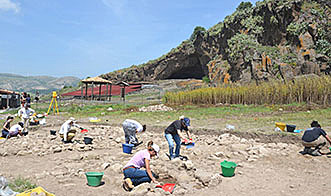 13.    XX sec. Inizio degli scavi a Palike'