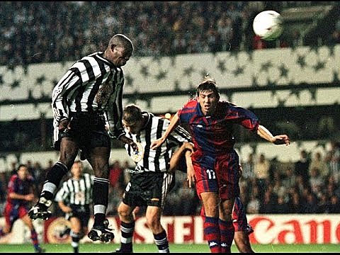 Asprilla destroza al F.C Barcelona.