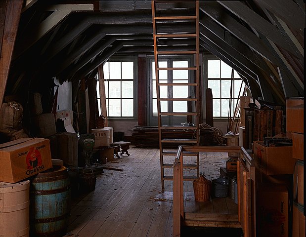 Ghostly sounds... (Anne Frank)