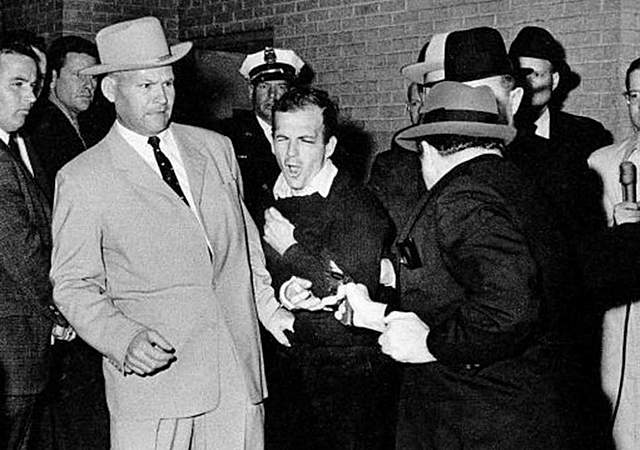 Lee Harvey Oswald Dies