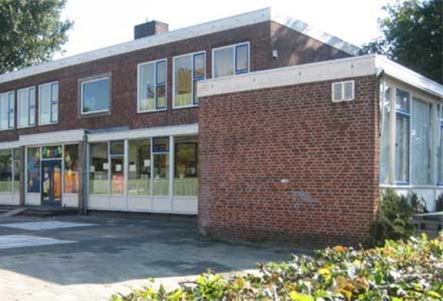 eerste school in nederland
