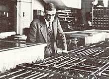 Máquina de resolver ecuaciones diferenciales de Vannevar Bush