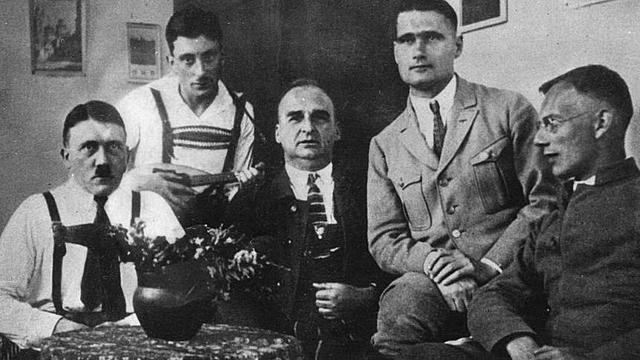 Reorganisation der Nazis