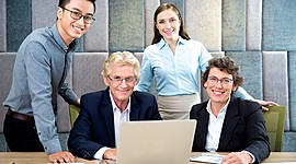 Timeline: brechas generacionales