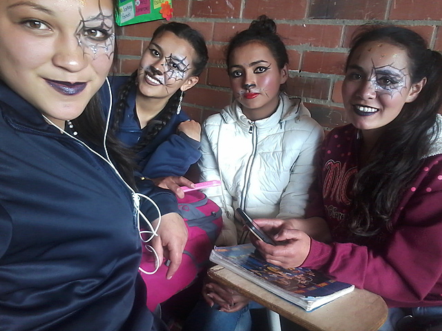 DÍA DE HALLOWEEN CON MIS AMIGOS