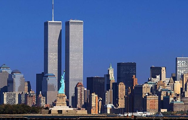 CAUSAS DEL ATENTADO A LAS TORRES GEMELAS