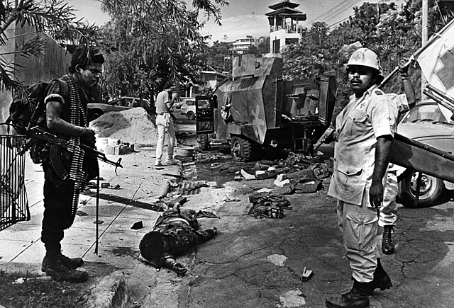 FMLN lanza ofensiva "Hasta el Tope"