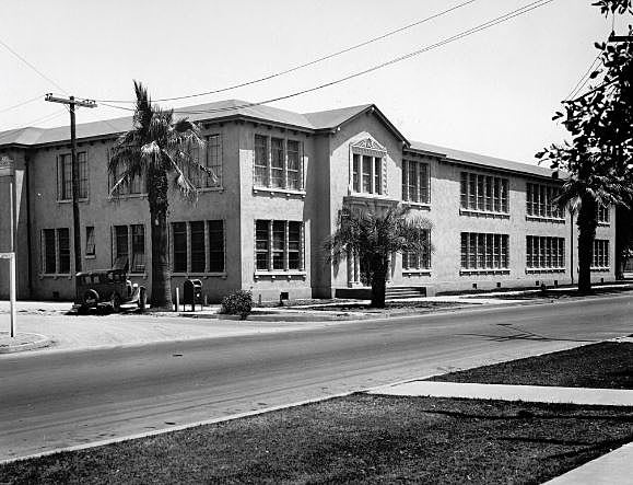 1920 - Phoenix Junior College