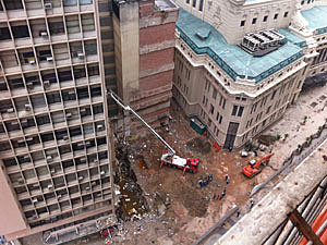 Desabamento de dois prédios no Rio de Janeiro