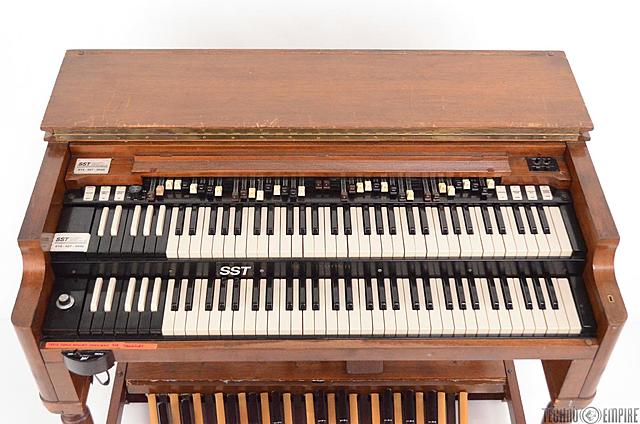 The Hammond Organ