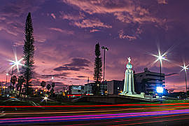 Carlos I de España otorga el título de ciudad a San Salvador