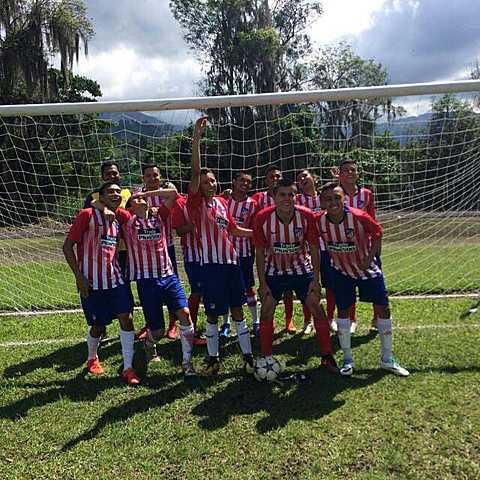 La conformación equipo de fútbol