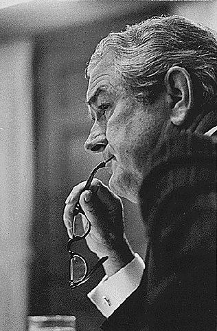 Nixon ends brettonwoods system