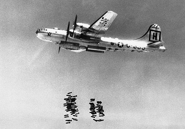 US bombs North Korea