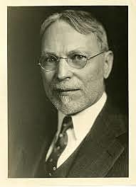 2 El periodo de comienzos del siglo XX : el nacimiento.