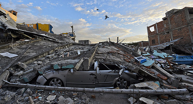 terremoto mata centenas de pessoas na oceania