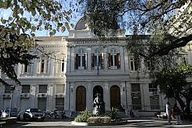 Creación de la Universidad de la Plata