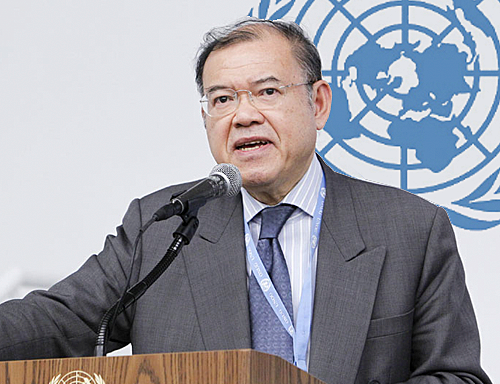 Supachai Panitchpakdi (Tailandia) es elegido Director General de la OMC