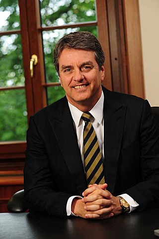 Roberto Azevêdo (Brasil) asume el cargo de Director General de la OMC.