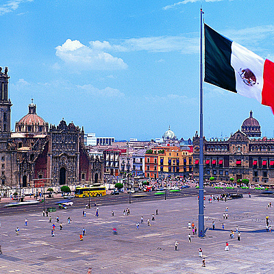 Timeline: Nuestra Constitución Mexicana