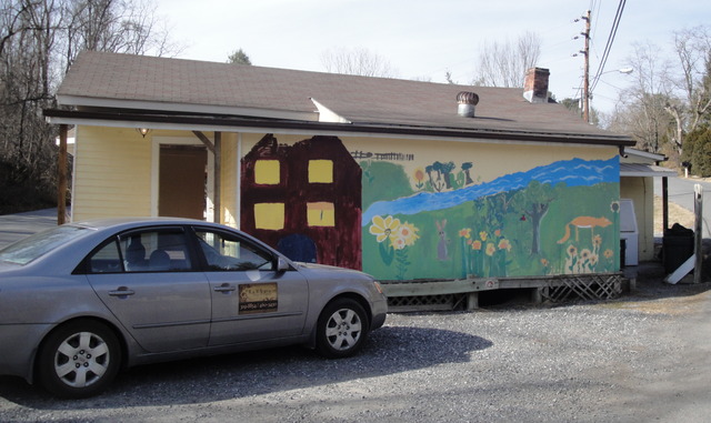 Mellie Strickler buys Woods Creek Grocery