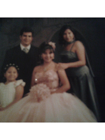 Los XV años de mi hermana mayor.