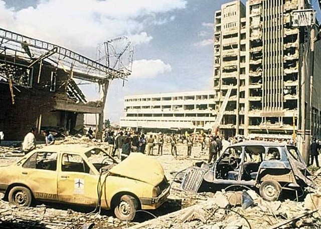 Atentado contra el Edificio DAS