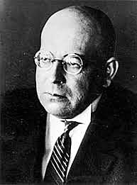 Oswald Spengler (1880-1936)