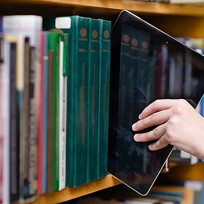 Timeline: PARADIGMAS EDUCATIVOS