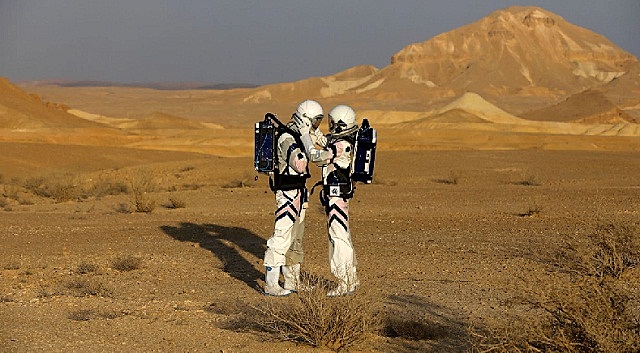 In 2021, people will arrive to Mars