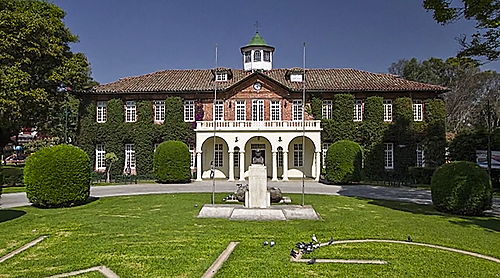 CASA DE LOS NIÑOS DEL GIMNASIO MODERNO