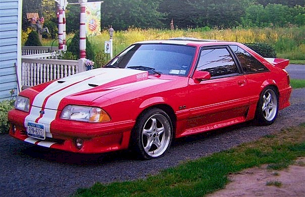 the 1987 Mustang fastback GT