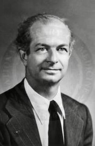 Linus Pauling