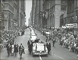 Autorizó la existencia en Túnez de otras formaciones políticas distintas al partido único