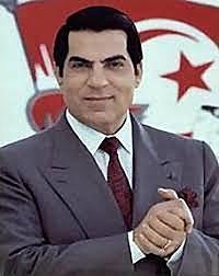 El primer ministro de Túnez, Zine El Abidine Ben Ali, puso fin al mandato de Bourguiba.