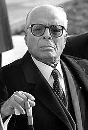 Habib Bourguiba vivió retirado en su villa de Monastir hasta su muerte.