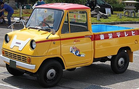 производство первых автомобилей Honda