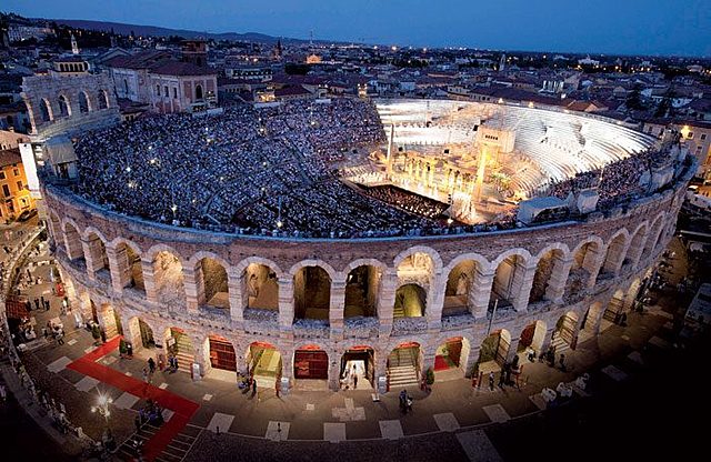 Arena di Verona, maker onbekend aangezien het al zo een oud werk is