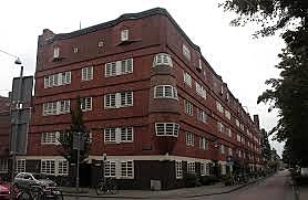 PRIMERA ESCUELA DE TRABAJO SOCIAL