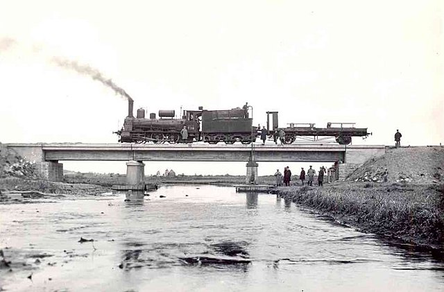 Avati Eesti esimene raudteeliin