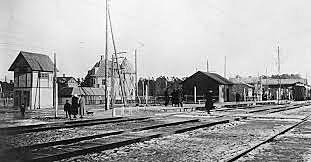 Esimene raudteeliin Eestis