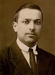 LEV SEMIONOVICH VYGOTSKY (1896-1934)