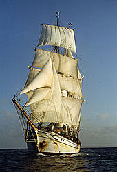 the first fleet set sail to Australia