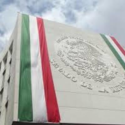 Timeline: Cambios por los que ha pasado la Administración Pública Federal;