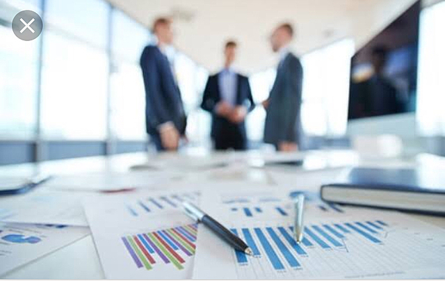 Es fundada la organización (CLM)