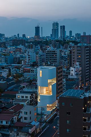 Inauguración del Museo Yayoi Kusama