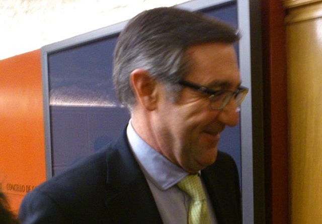 ÁNGEL BENITO CURRÁS FERNÁNDEZ