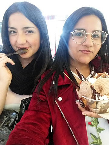 MEJOR AMIGA UNIVERSIDAD