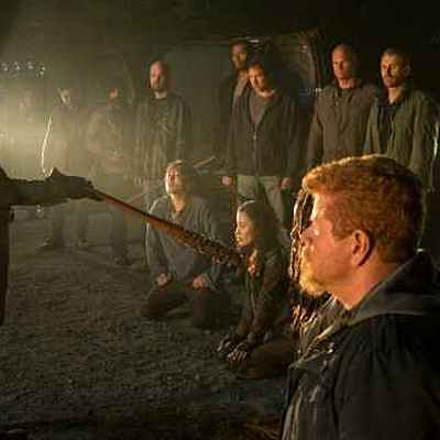 Timeline: THE WALKING DEAD